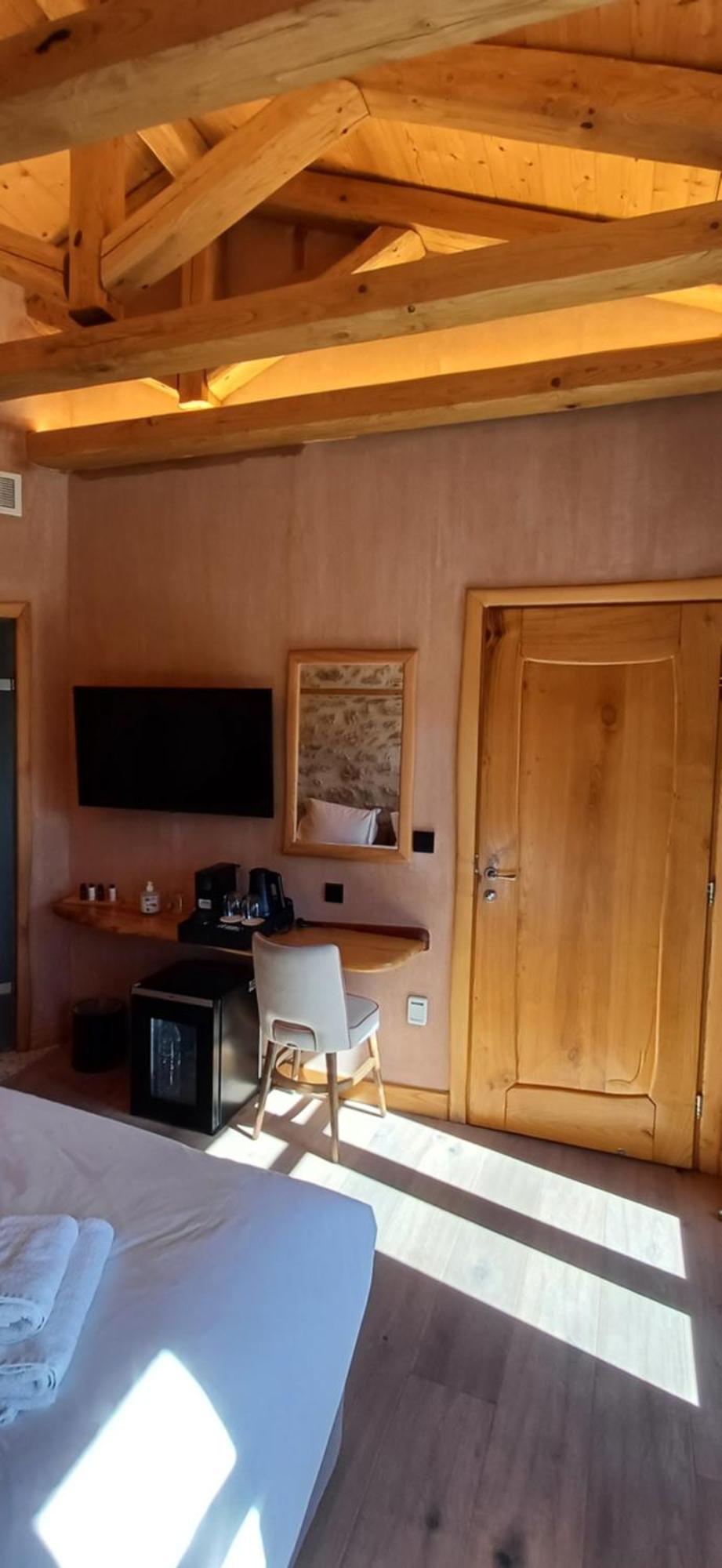 Casagli Luxury Suites ดีมิตซานา ภายนอก รูปภาพ